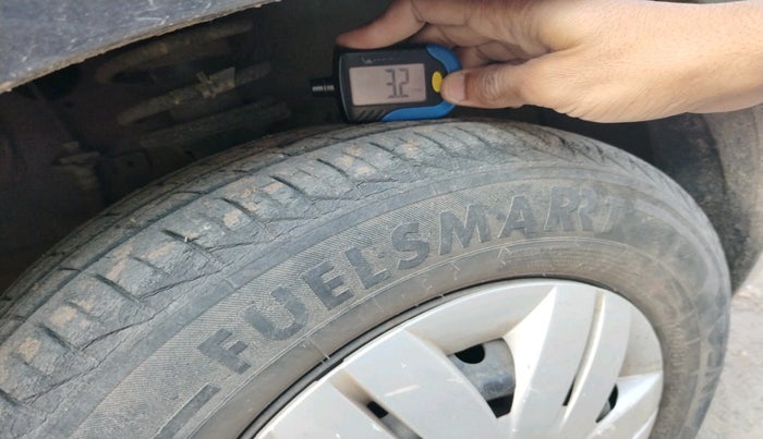 2021 Maruti Alto LXI, Petrol, Manual, 28,115 km, tyre