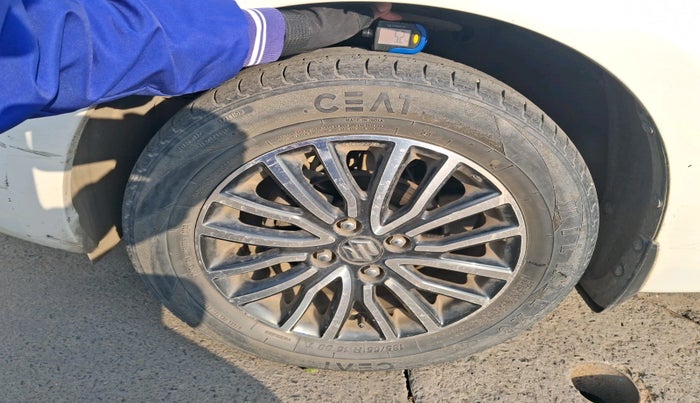 2017 Maruti Dzire ZDI PLUS AMT, Diesel, Automatic, 94,056 km, tyre