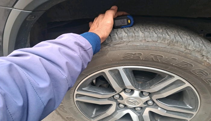 2023 Toyota Fortuner 4X2 AT 2.7 PETROL, Petrol, Automatic, 24,578 km, tyre