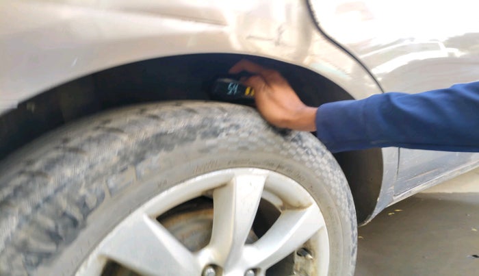 2012 Nissan Sunny XV DIESEL, Diesel, Manual, 1,83,479 km, tyre