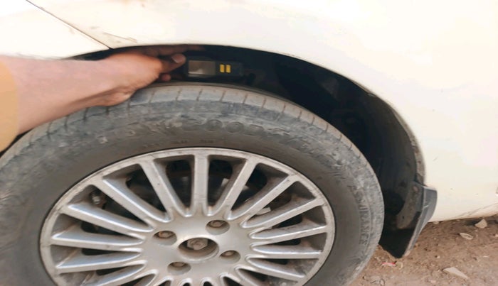 2014 Tata Zest XM PETROL, Petrol, Manual, 1,70,892 km, tyre