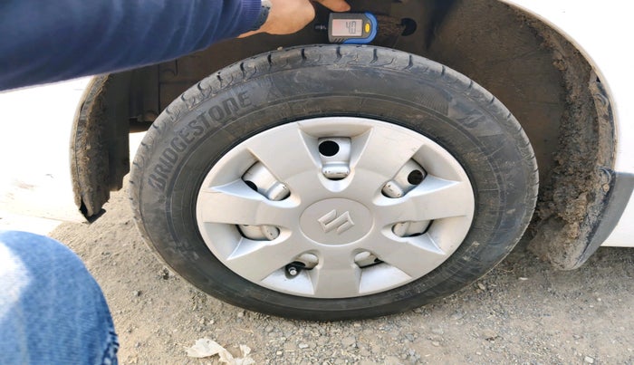 2015 Maruti Wagon R 1.0 LXI, Petrol, Manual, 1,29,482 km, tyre