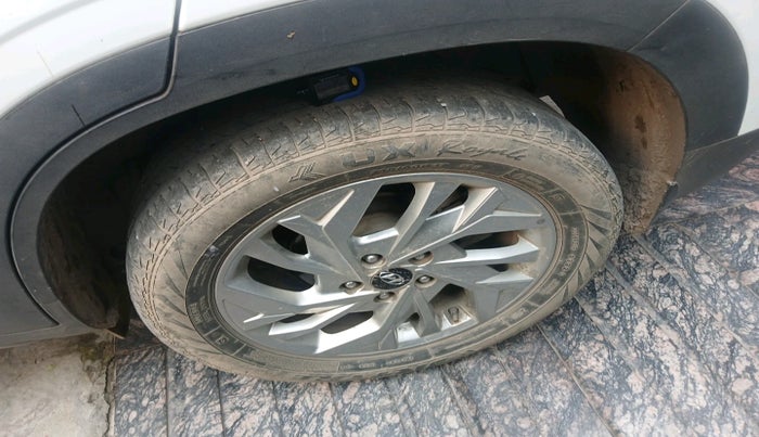 2022 Hyundai Creta SX IVT 1.5 PETROL, Petrol, Automatic, 62,000 km, tyre