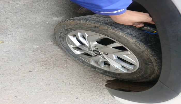 2022 Hyundai Creta SX IVT 1.5 PETROL, Petrol, Automatic, 62,000 km, tyre