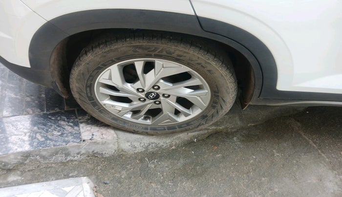 2022 Hyundai Creta SX IVT 1.5 PETROL, Petrol, Automatic, 62,000 km, tyre