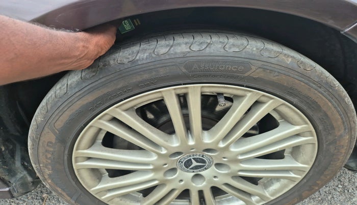 2011 Mercedes Benz E Class E 250 CDI ELEGANCE, Diesel, Automatic, 94,846 km, tyre