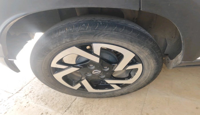 2021 Nissan MAGNITE XV MT, Petrol, Manual, 58,535 km, tyre