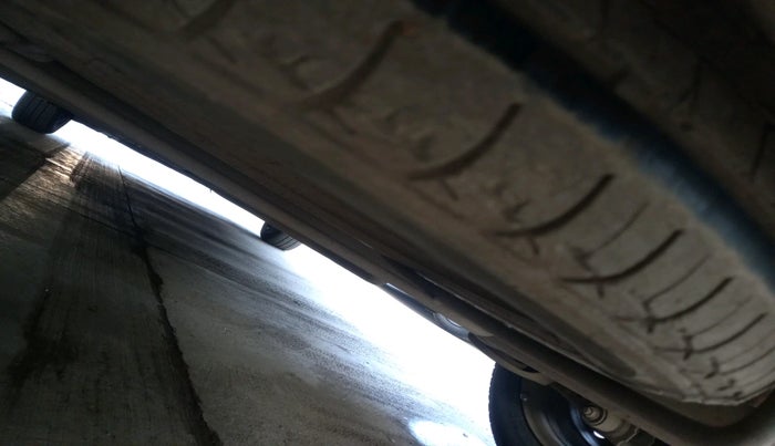 2012 Maruti Ertiga VDI, Diesel, Manual, 1,36,904 km, tyre