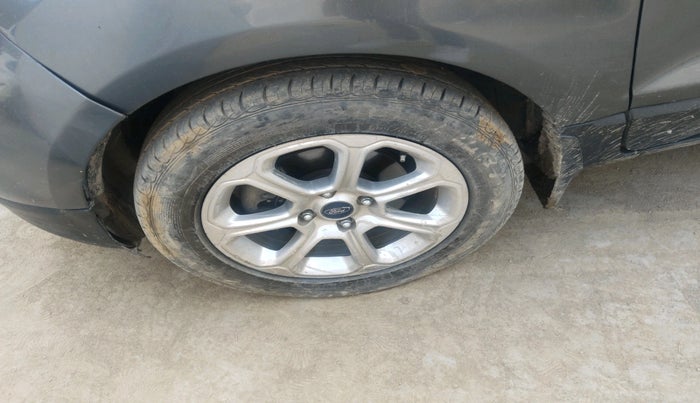 2019 Ford Ecosport TITANIUM + 1.5L PETROL AT, Petrol, Automatic, 56,902 km, tyre