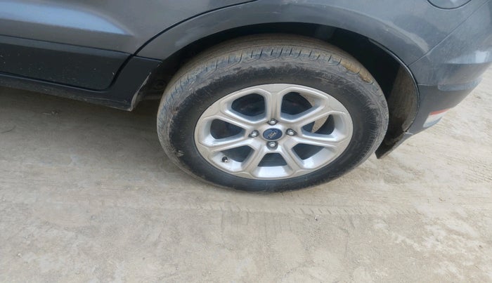 2019 Ford Ecosport TITANIUM + 1.5L PETROL AT, Petrol, Automatic, 56,902 km, tyre