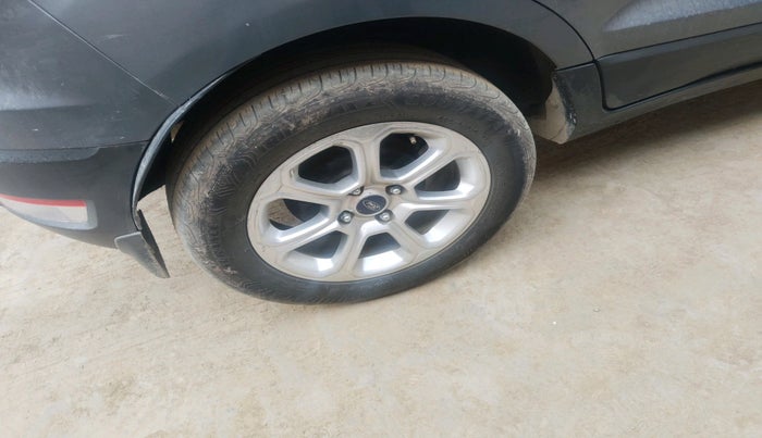 2019 Ford Ecosport TITANIUM + 1.5L PETROL AT, Petrol, Automatic, 56,902 km, tyre