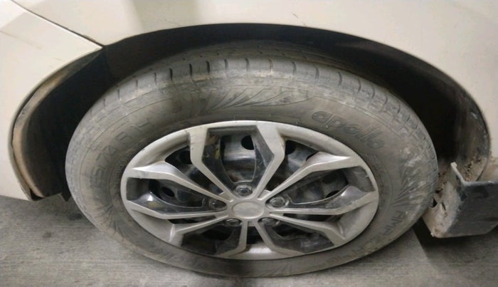 2015 Maruti Celerio VXI, Petrol, Manual, 1,23,209 km, tyre