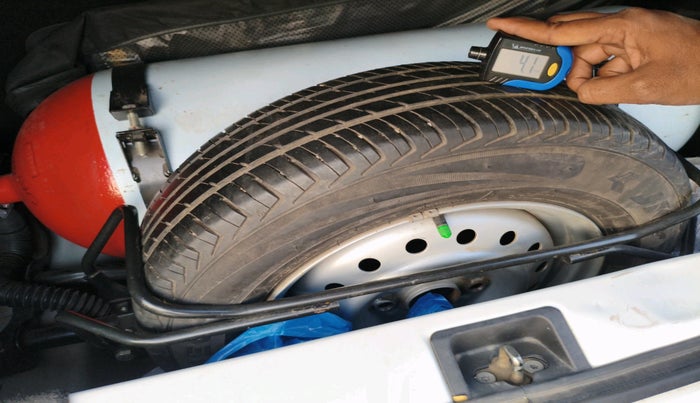 2020 Maruti New Wagon-R LXI CNG 1.0, Petrol, Manual, 2,18,967 km, tyre