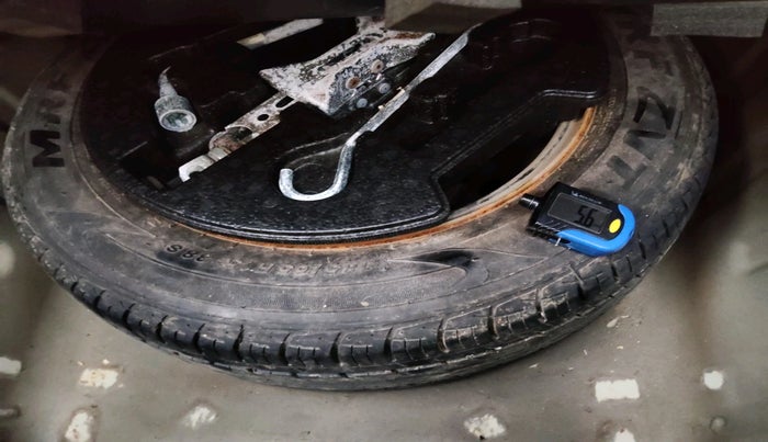 2016 Maruti Ciaz VXI+, Petrol, Manual, 69,928 km, tyre