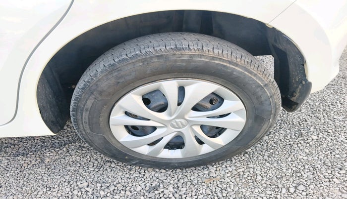 2022 Maruti Swift VXI, Petrol, Manual, 76,522 km, tyre