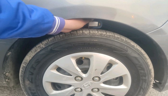 2012 Hyundai i10 SPORTZ 1.2, Petrol, Manual, 43,169 km, tyre