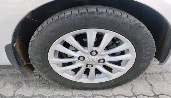 2012 Toyota Etios VD, Diesel, Manual, 1,57,346 km, tyre