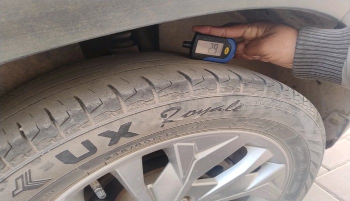 2020 Hyundai Creta SX IVT 1.5 PETROL, Petrol, Automatic, 83,210 km, tyre