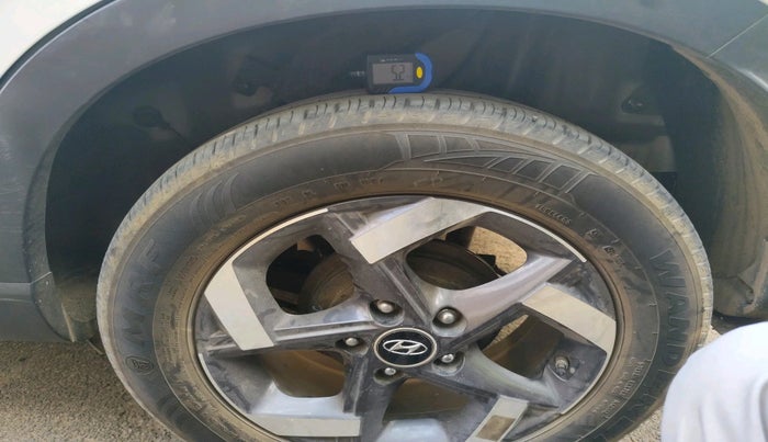 2022 Hyundai VENUE SX PLUS 1.0 TURBO DCT, Petrol, Automatic, 19,502 km, tyre