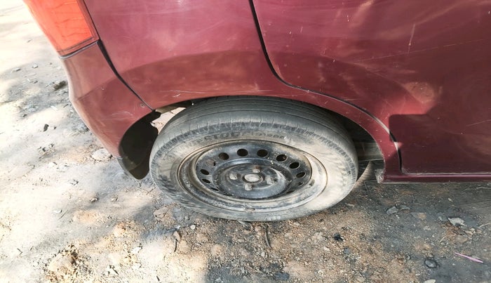 2011 Maruti Wagon R 1.0 VXI, Petrol, Manual, 1,28,538 km, tyre