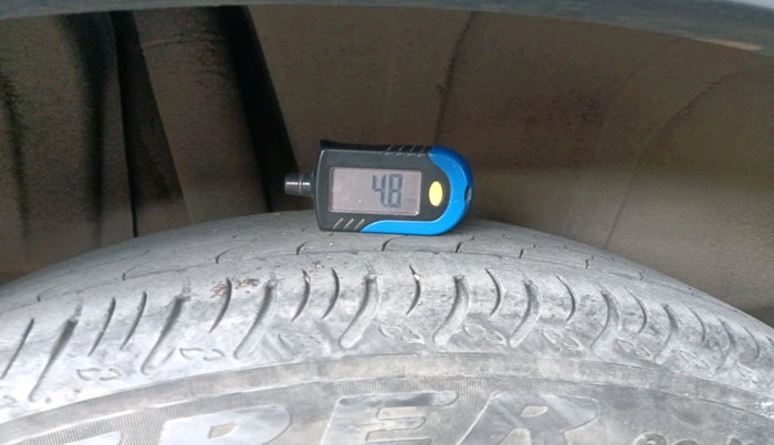 2022 Maruti XL6 ALPHA MT, Petrol, Manual, 38,158 km, tyre