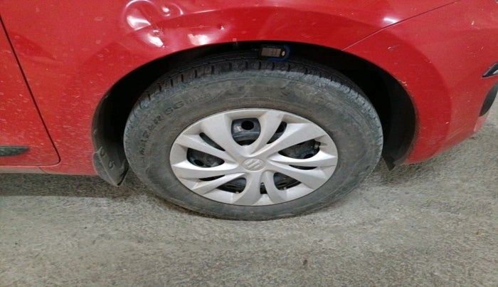 2021 Maruti Swift VXI, Petrol, Manual, 28,308 km, tyre