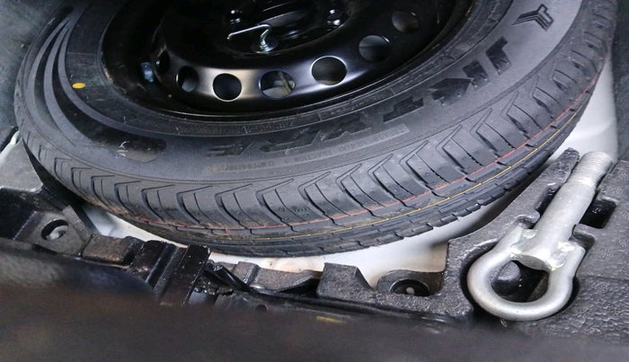 2022 Tata TIGOR XZ PLUS CNG, Petrol, Manual, 31,178 km, tyre