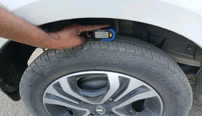 2022 Tata TIGOR XZ PLUS CNG, Petrol, Manual, 31,178 km, tyre