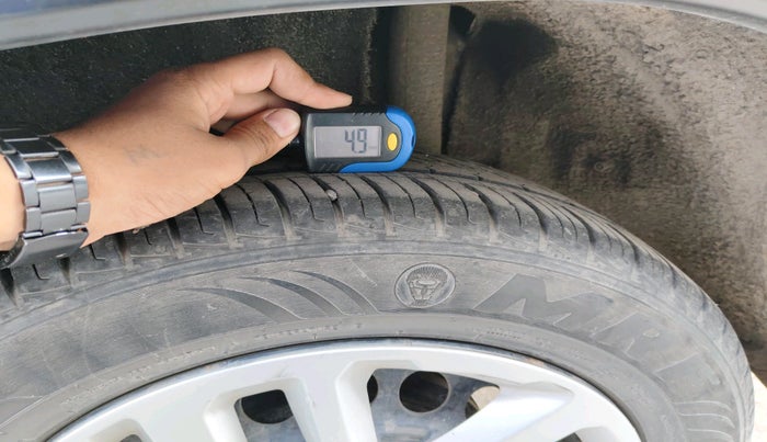 2019 Maruti Vitara Brezza VDI, Diesel, Manual, 1,26,536 km, tyre