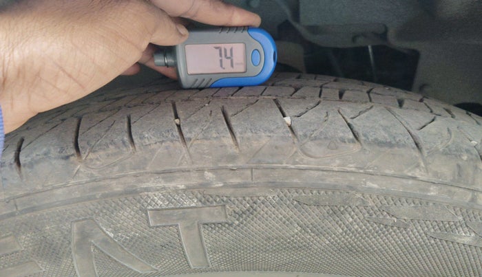 2016 Mahindra Scorpio S6 PLUS, Diesel, Manual, 1,08,191 km, tyre