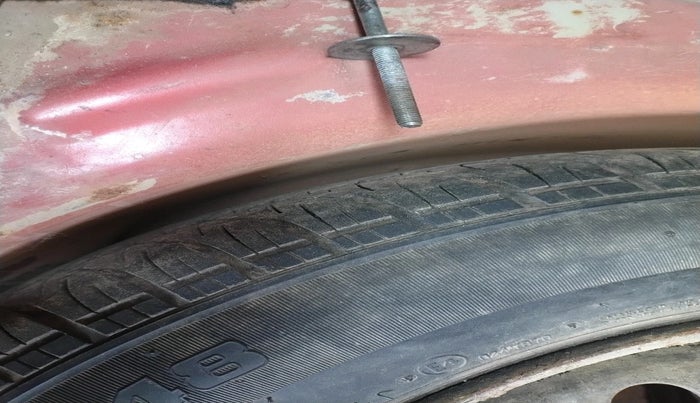 2011 Maruti Swift VDI, Diesel, Manual, 1,10,250 km, tyre