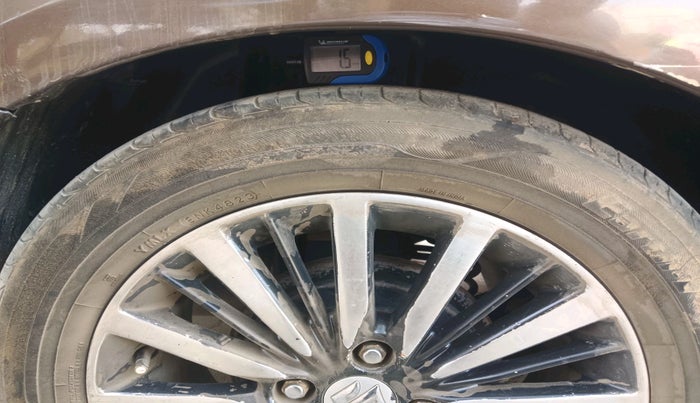 2017 Maruti Ciaz VDI+ SHVS, Diesel, Manual, 92,082 km, tyre