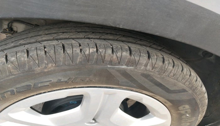 2023 KIA SONET HTK PLUS 1.0 IMT, Petrol, Manual, 12,282 km, tyre