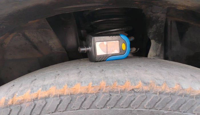 2021 Nissan MAGNITE XL TURBO, Petrol, Manual, 75,604 km, tyre