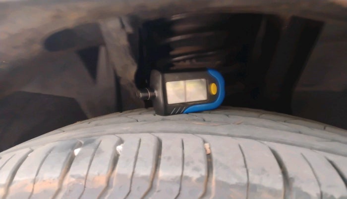 2021 Nissan MAGNITE XL TURBO, Petrol, Manual, 75,604 km, tyre