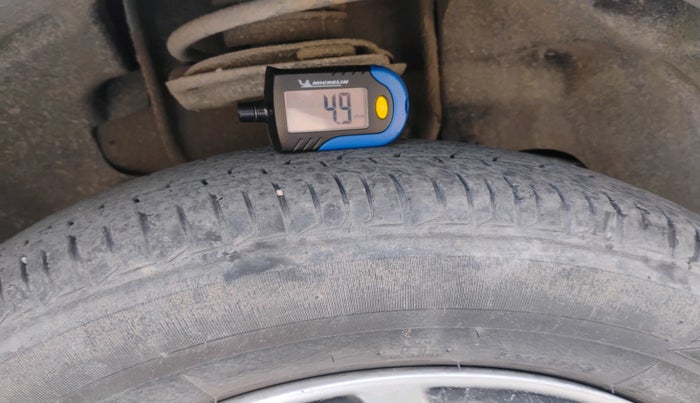 2018 Tata Tiago XE PETROL, Petrol, Manual, 39,300 km, tyre