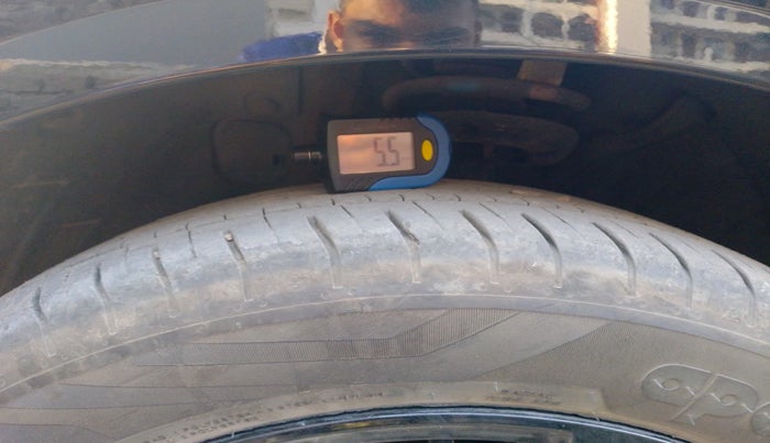 2023 Hyundai Verna SX (O) 1.5 TURBO PETROL DCT, Petrol, Automatic, 20,716 km, tyre