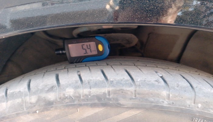 2023 Hyundai Verna SX (O) 1.5 TURBO PETROL DCT, Petrol, Automatic, 20,716 km, tyre