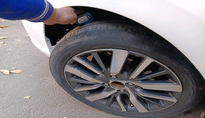 2020 Honda City 1.5L I-VTEC ZX CVT, Petrol, Automatic, 53,147 km, tyre