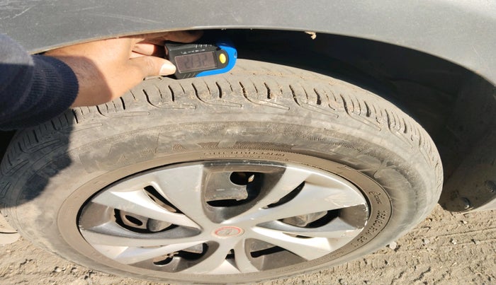 2012 Maruti Swift VDI, Diesel, Manual, 1,26,406 km, tyre