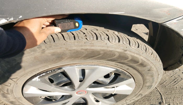 2012 Maruti Swift VDI, Diesel, Manual, 1,26,406 km, tyre