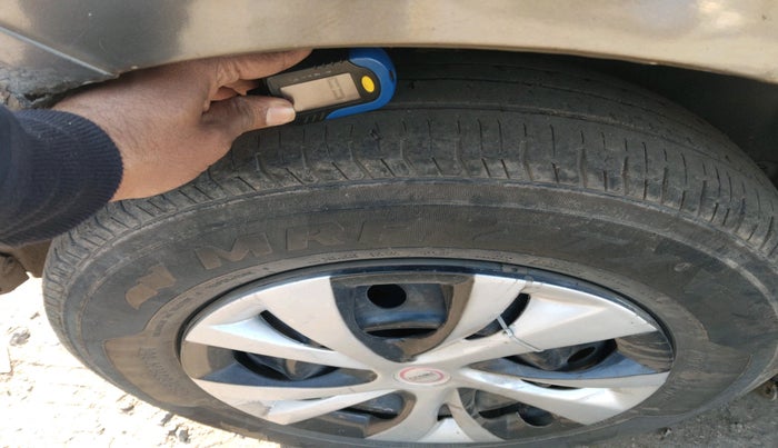 2012 Maruti Swift VDI, Diesel, Manual, 1,26,406 km, tyre