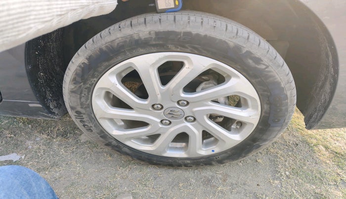 2024 Maruti Baleno ZETA 1.2 AGS, Petrol, Automatic, 7,194 km, tyre