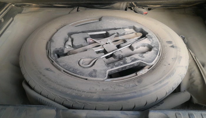 2017 Maruti Vitara Brezza ZDI PLUS, Diesel, Manual, 1,44,584 km, tyre