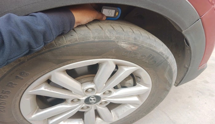 2016 Hyundai Creta SX PLUS 1.6 PETROL, Petrol, Manual, 60,480 km, tyre