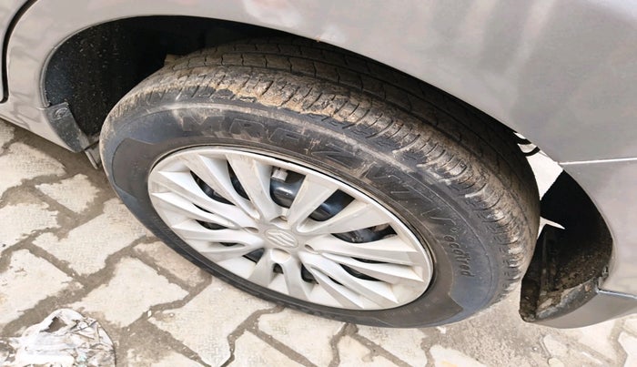 2021 Maruti Baleno DELTA PETROL 1.2, Petrol, Manual, 33,722 km, tyre