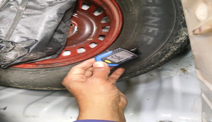 2022 Renault Kiger RXZ MT DUAL TONE, Petrol, Manual, 48,681 km, tyre