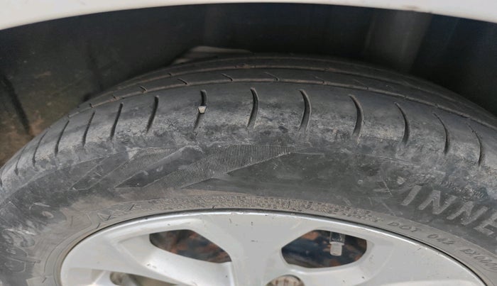 2017 Ford Figo Aspire TITANIUM1.5 DIESEL, Diesel, Manual, 1,54,657 km, tyre