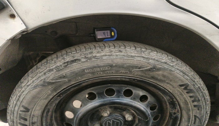 2013 Maruti Wagon R 1.0 VXI, Petrol, Manual, 1,00,816 km, tyre