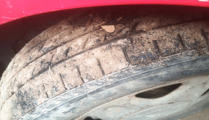 2015 Chevrolet Beat LT PETROL, Petrol, Manual, 54,254 km, tyre